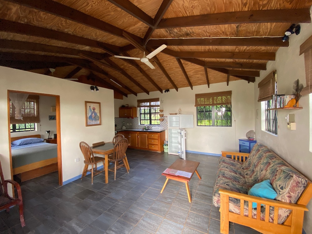 Cottage, 1 Bedroom, Partial Sea View, Garden Area photo 1