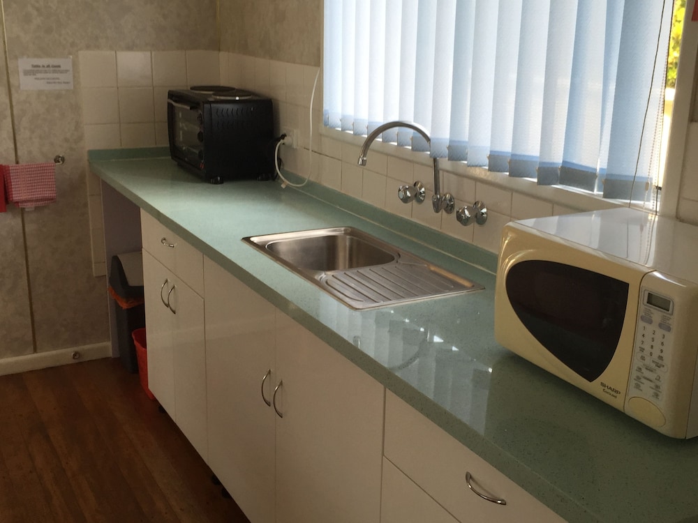 Standard Suite, 1 Bedroom, Non Smoking, Kitchenette (Cabin) photo 2