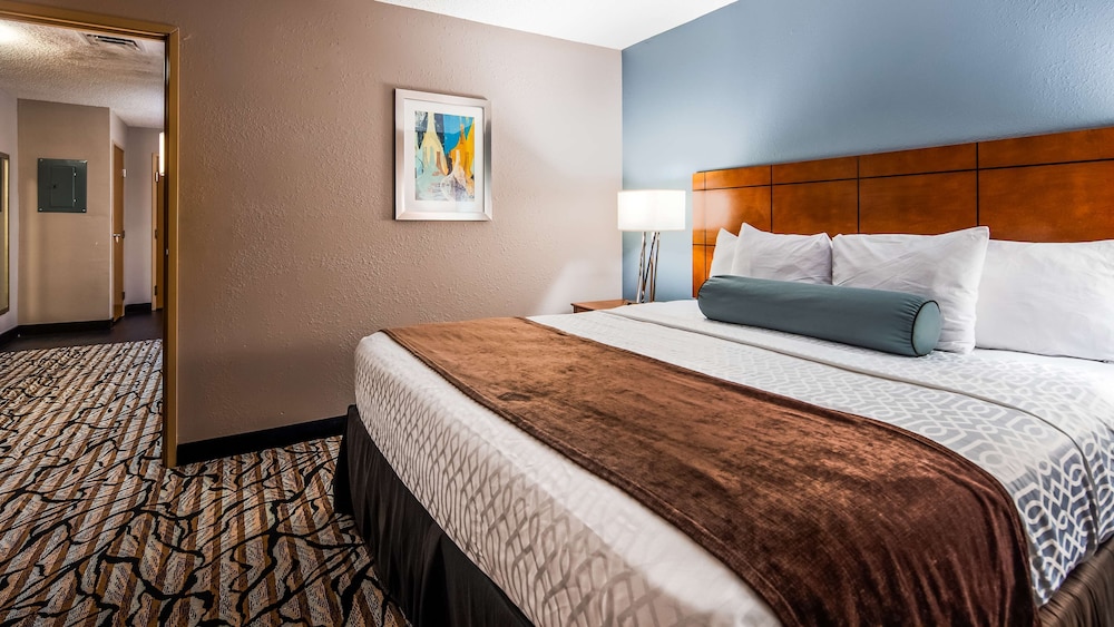 Suite, Multiple Beds, Non Smoking, Kitchenette (with Sofabed) - Photo 2