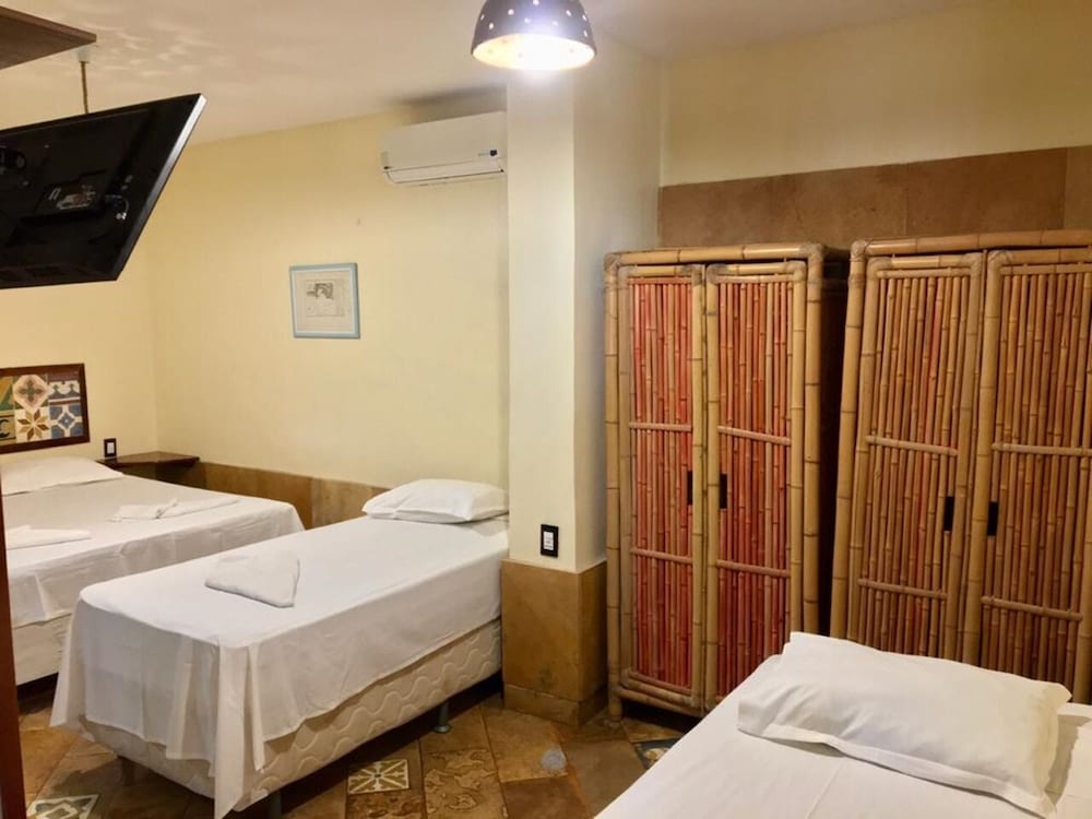 Standard Suite, Multiple Beds photo 3