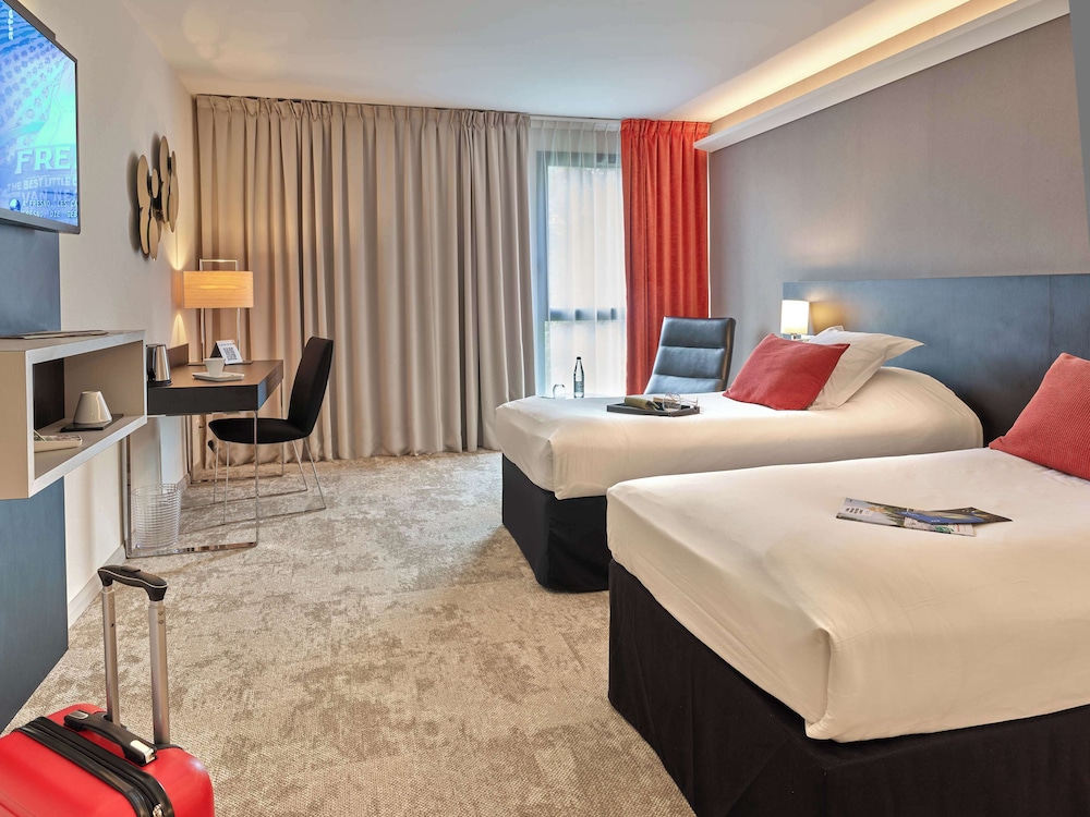 Comfort Room, 2 Twin Beds, Non Smoking (Larger Room) - Photo 4