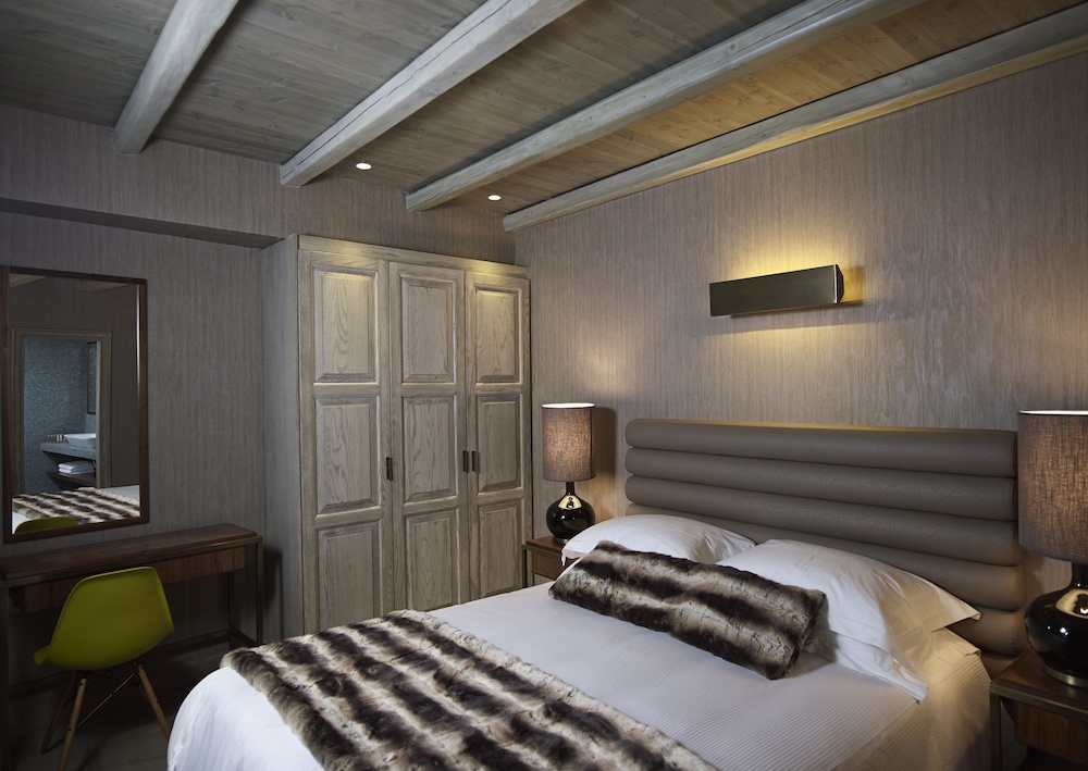 Standard Double or Twin Room photo 2