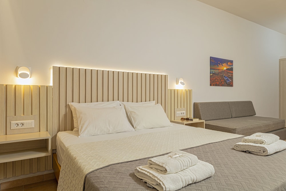 Superior Triple Room photo 1