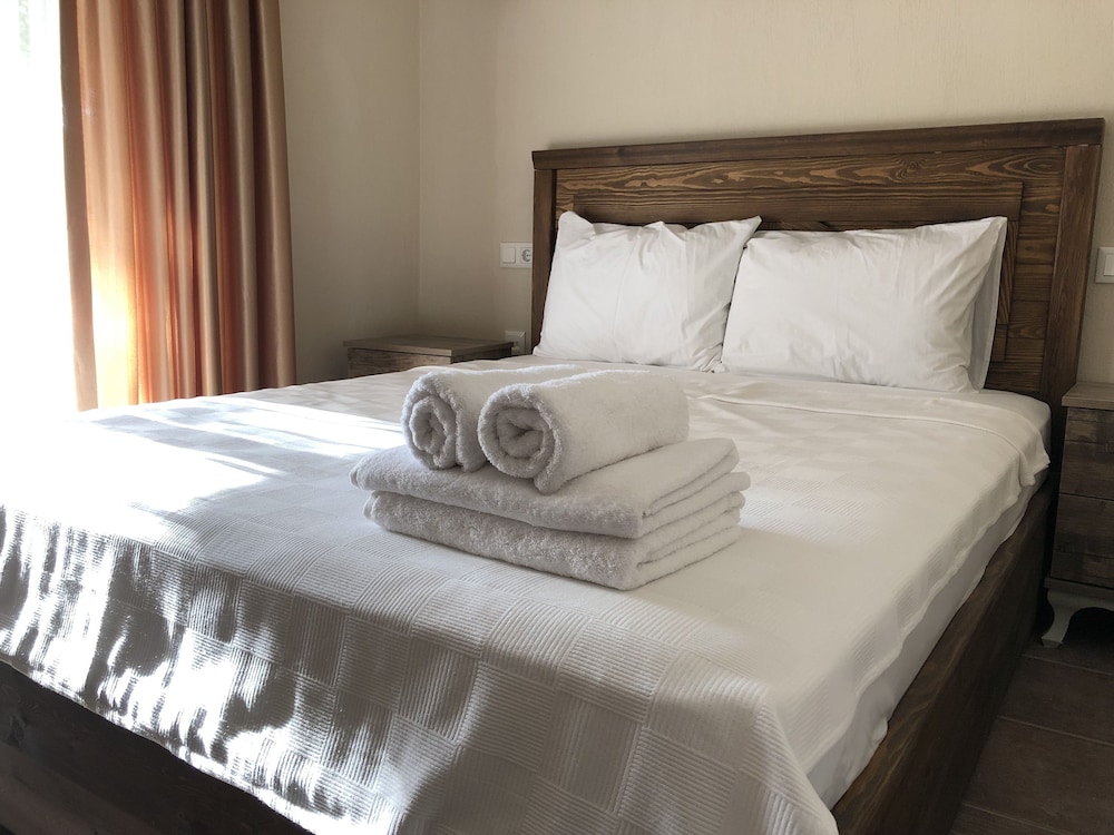 Standard Double Room - Photo 1