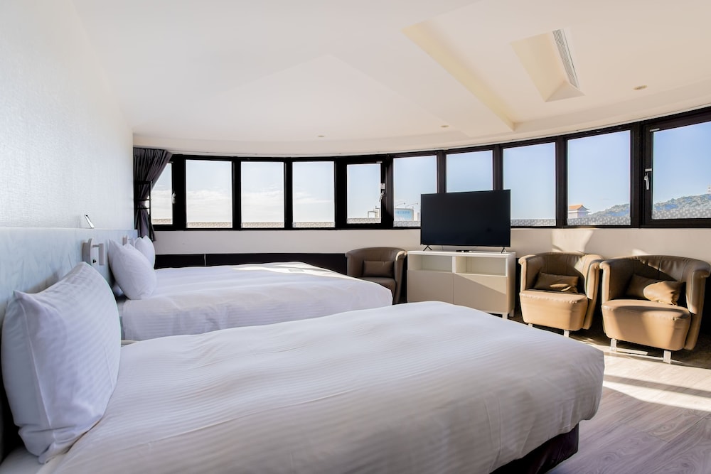 Panoramic Triple Room