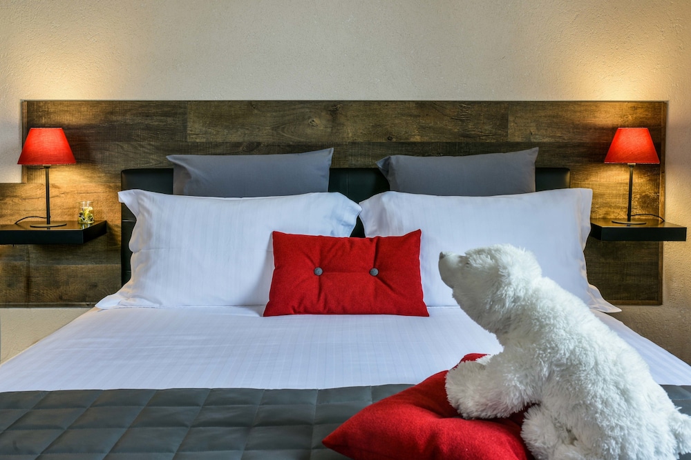 Double Room - Photo 7