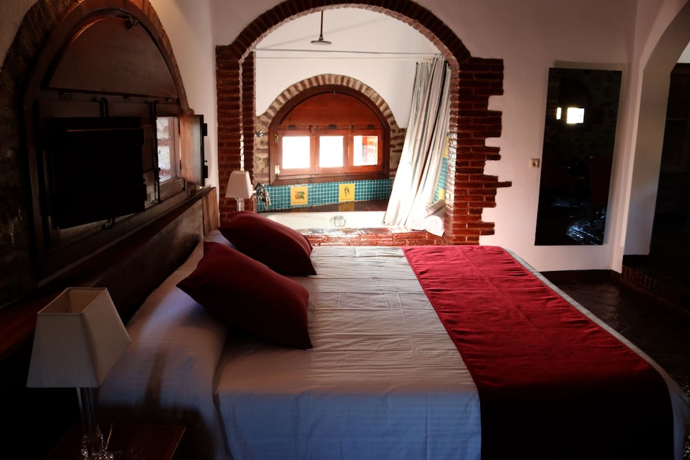 Junior Room