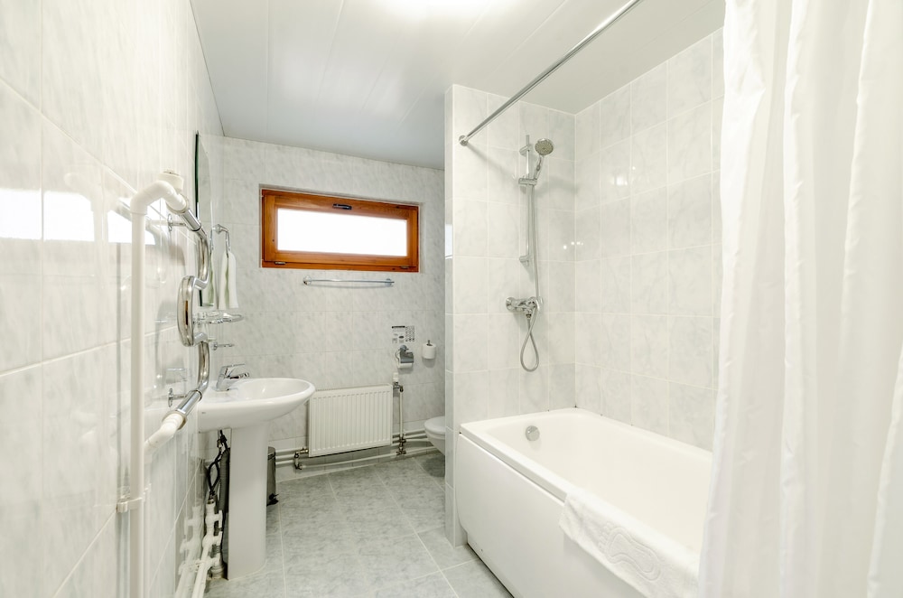 Comfort Suite photo 2