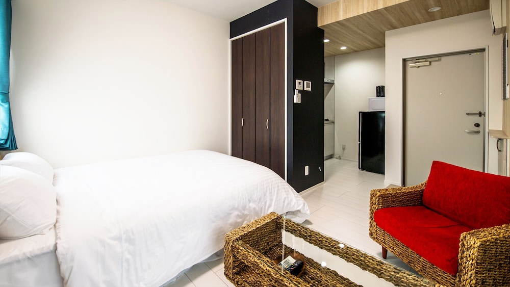 Condo, 1 Double Bed, Non Smoking, Refrigerator & Microwave photo 3