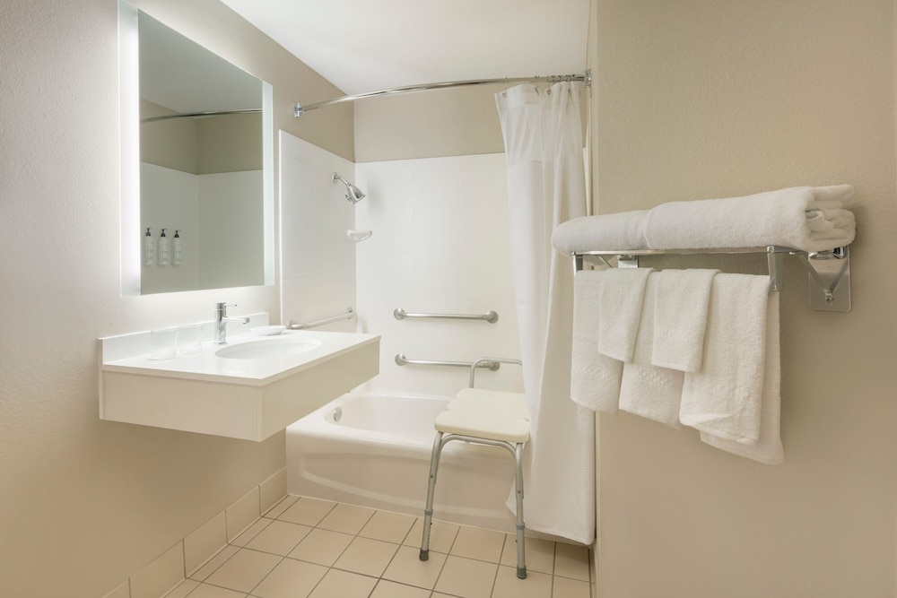 Suite, 1 King Bed with Sofa bed (Mobility/Hearing Accessible, Tub) - Photo 7
