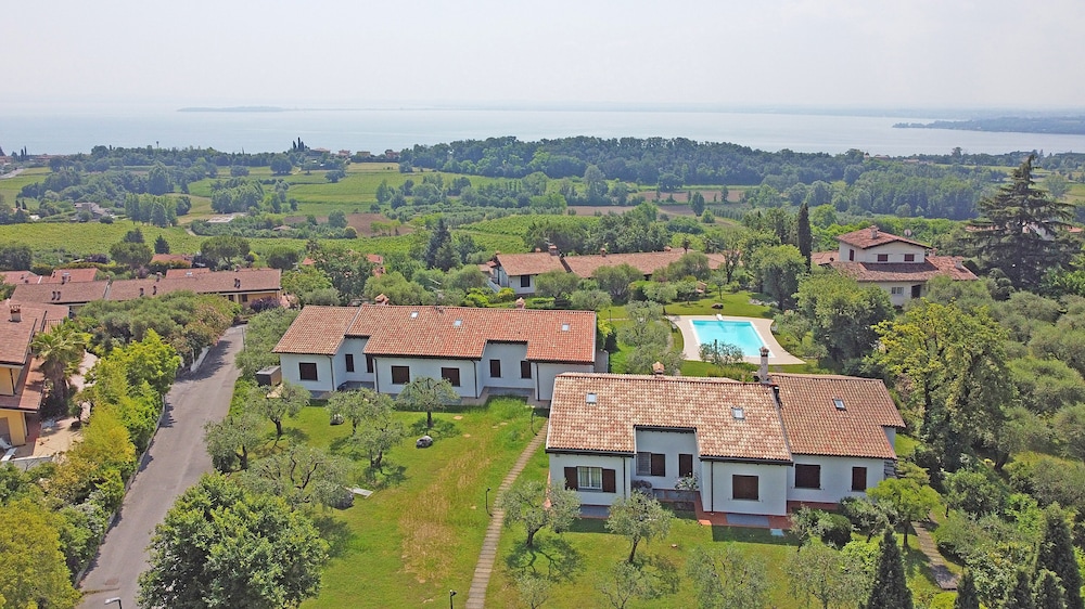House photo 1