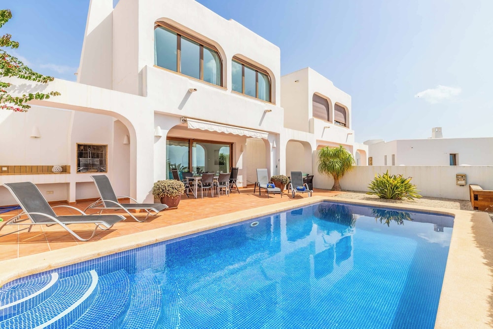 Villa (3 Habitaciones)