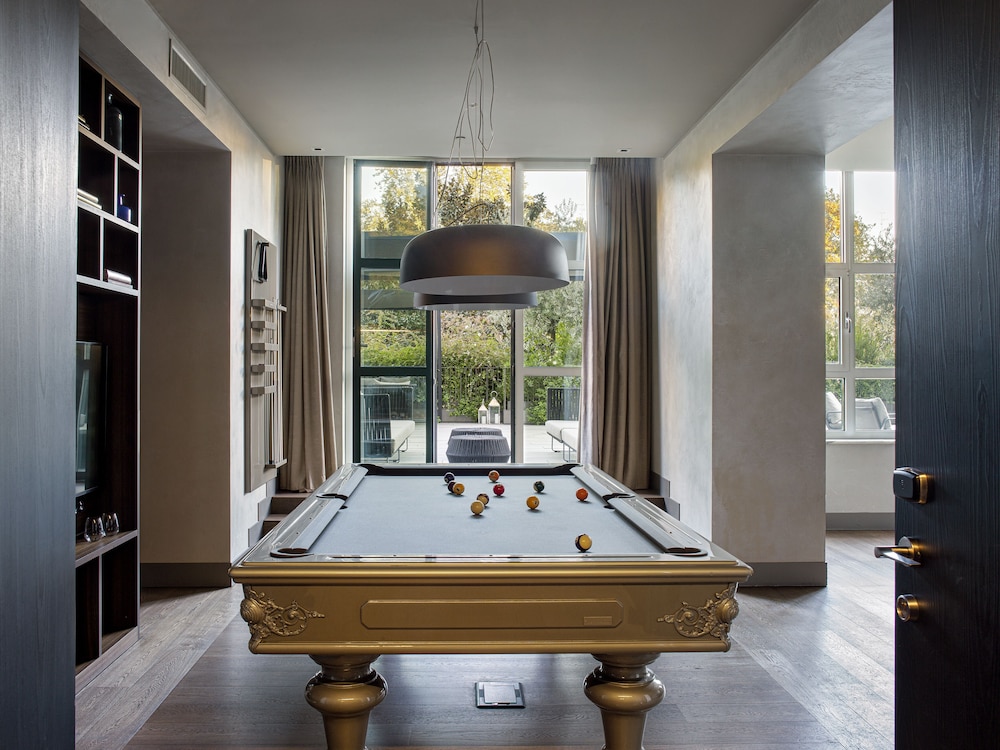 2 Bedroom Ultimate ME + Suite with Terrace