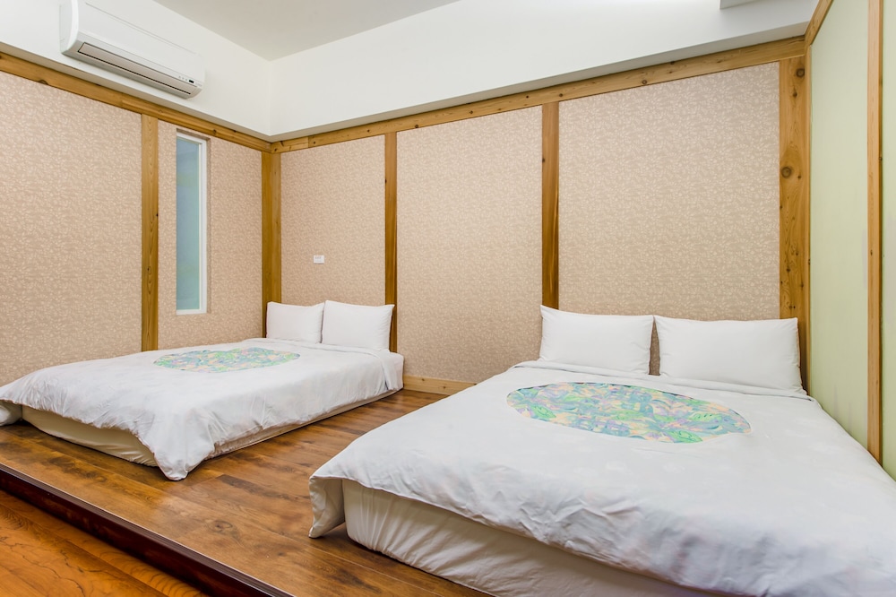 Comfort Quadruple Room - Photo 5