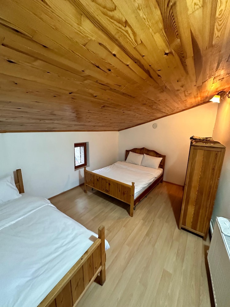 Loft (130) photo 1