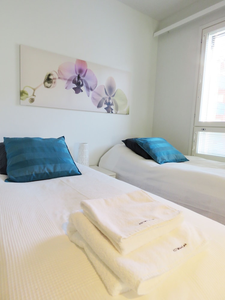 Studio, 2 Twin Beds photo 1