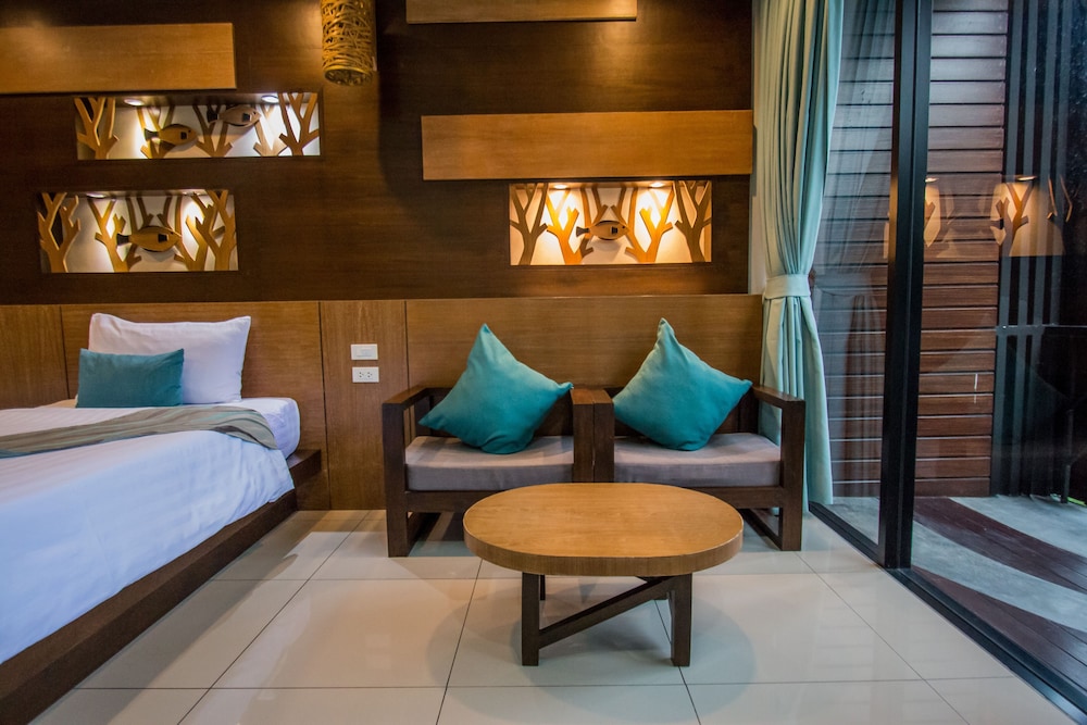 Deluxe Double or Twin Room photo 2