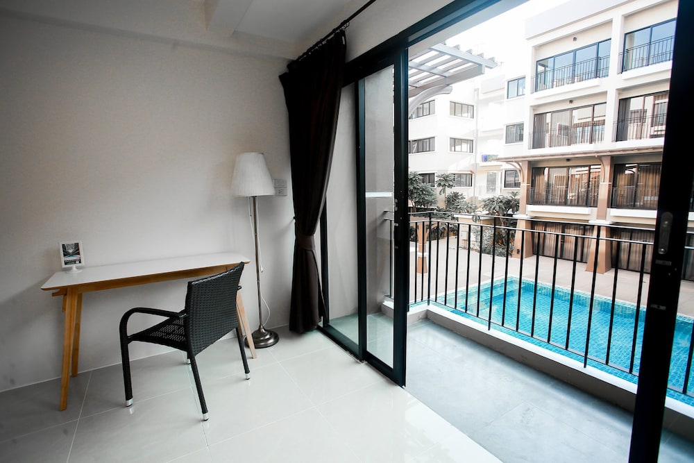 Deluxe Room, 1 Double Bed photo 3
