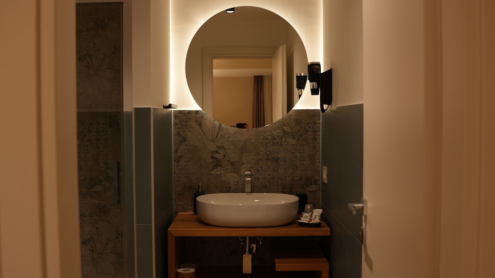 Comfort Double or Twin Room, Patio, Courtyard View