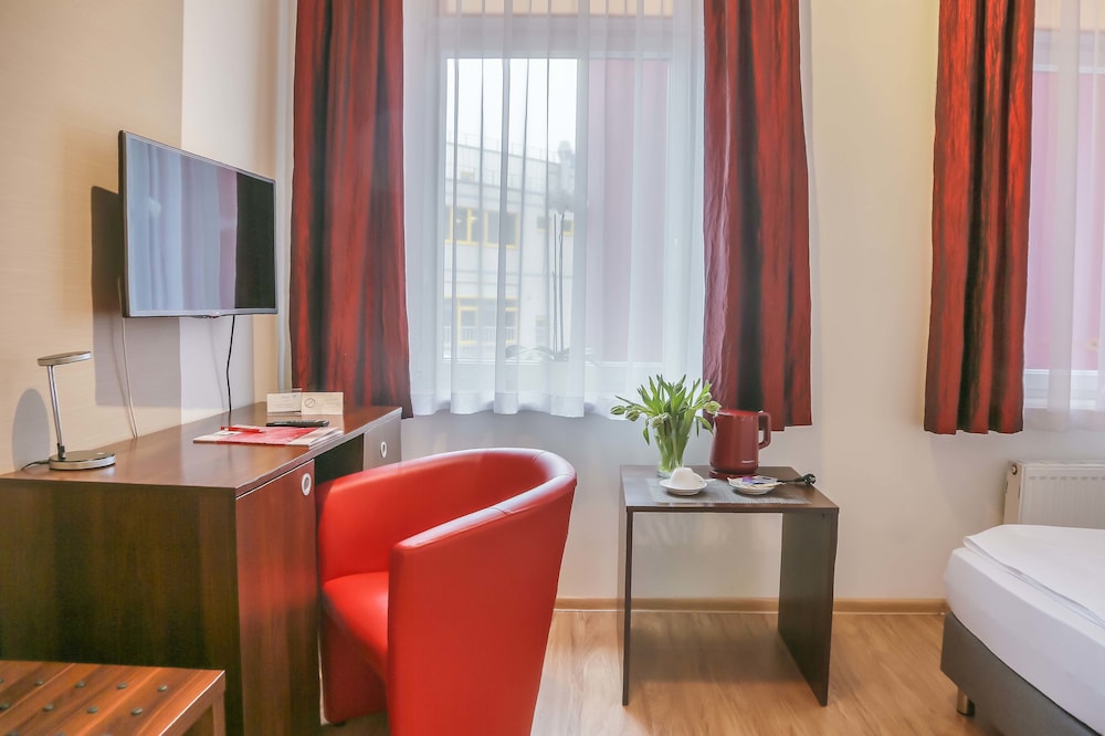 Standard Single Room photo 3