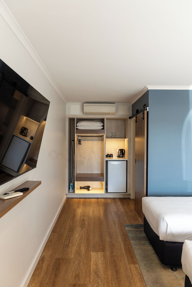 Standard Room photo 2