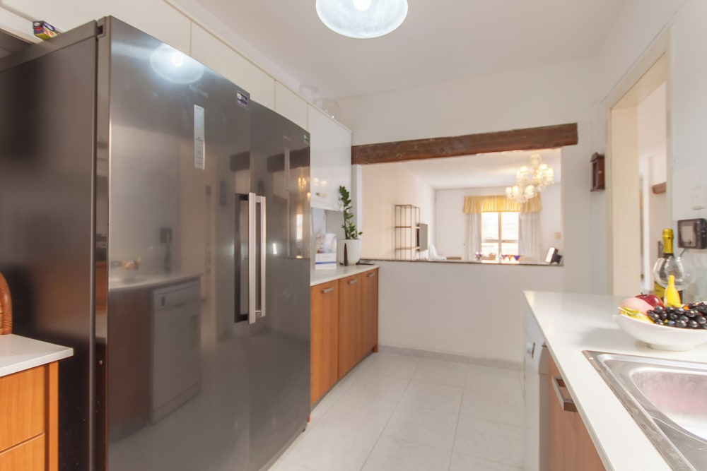 Standard Room, Multiple Bedrooms (SwieqiStay room7 shared bath -) photo 2