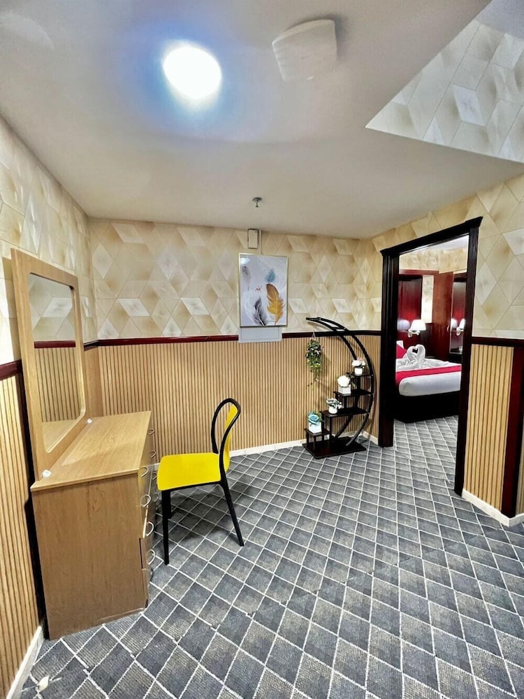 Luxury Suite photo 3