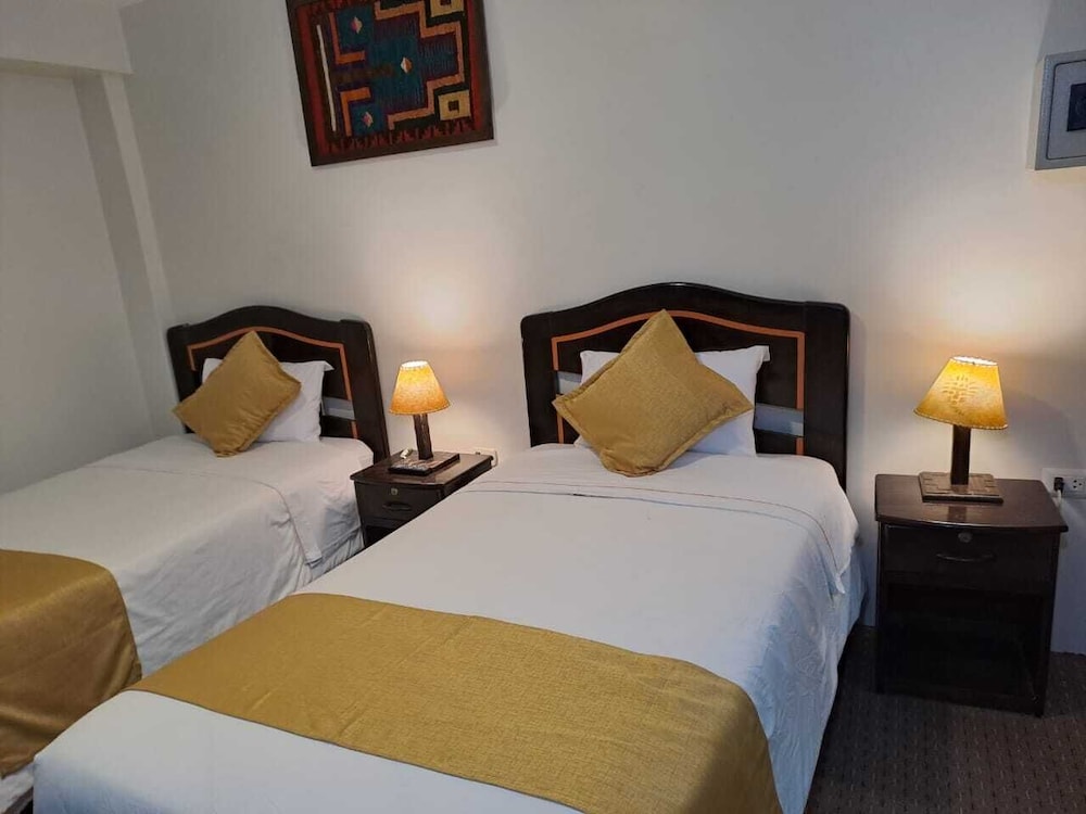 Standard Twin Room photo 3