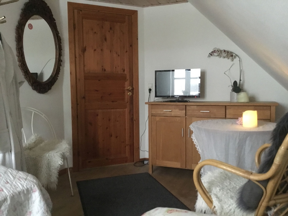 Standard Twin Room (Standard room no. 2) photo 2
