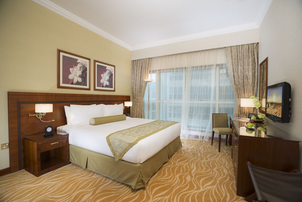 Suite, 2 Bedrooms photo 2
