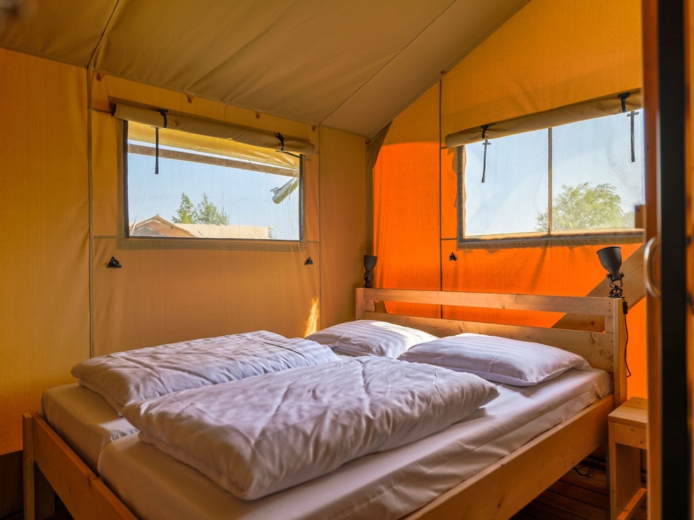Tent photo 3