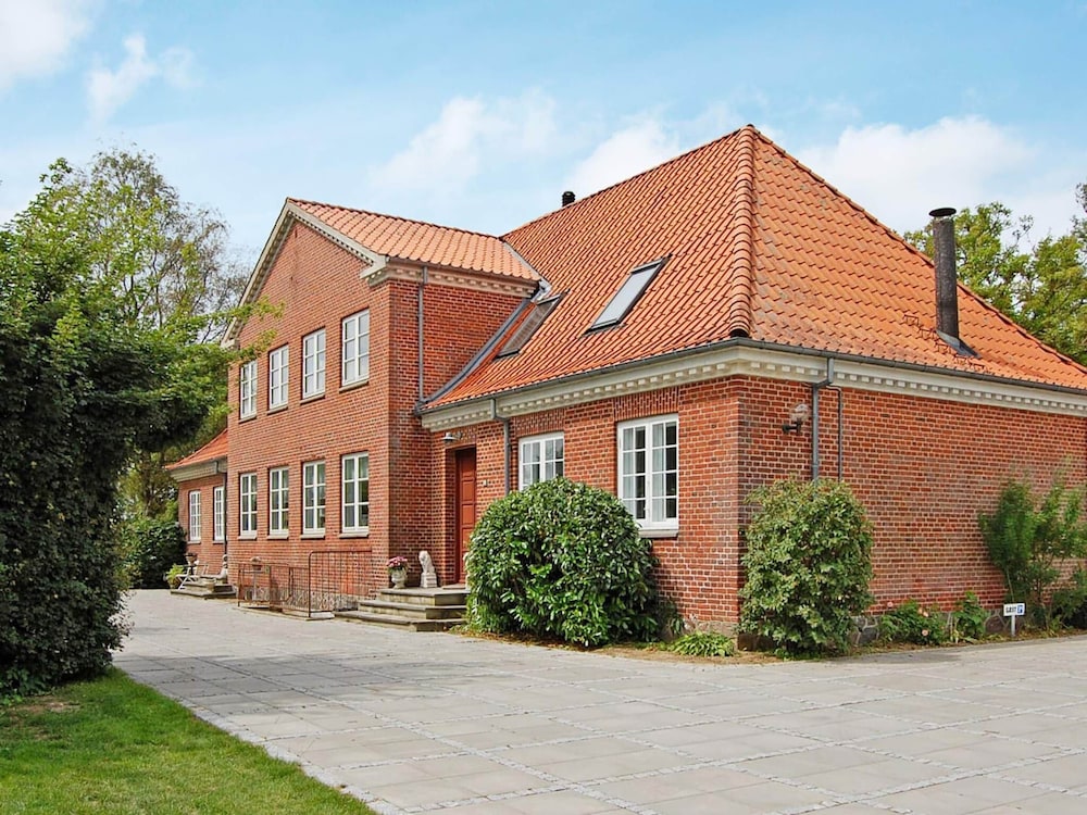 House photo 1