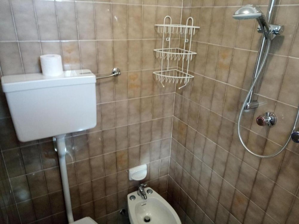 Standard Single Room photo 3