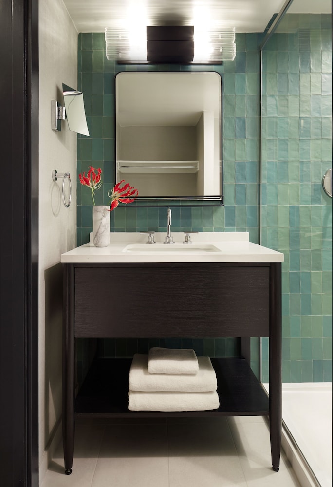 Room, 1 King Bed, Accessible (Mobility)
