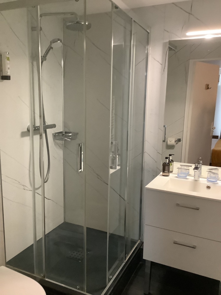 Double Room, Ensuite (Chambres 2 et 3) - Photo 4