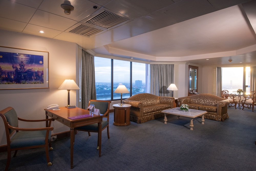 Executive Suite River View, Business Lounge Access