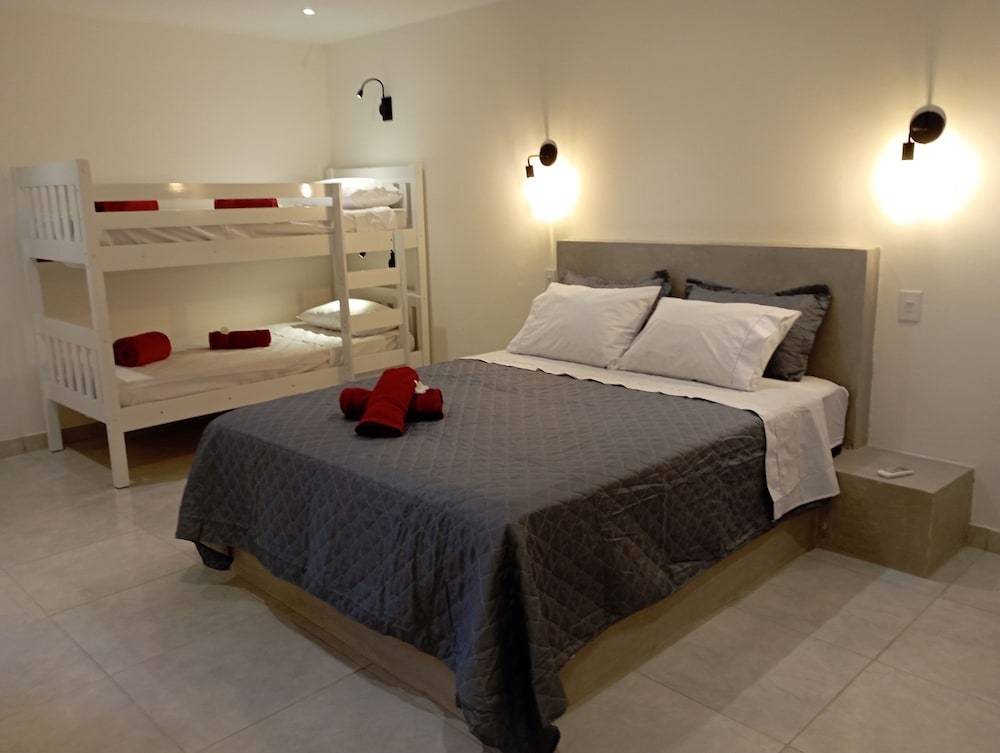 Deluxe Quadruple Room photo 1