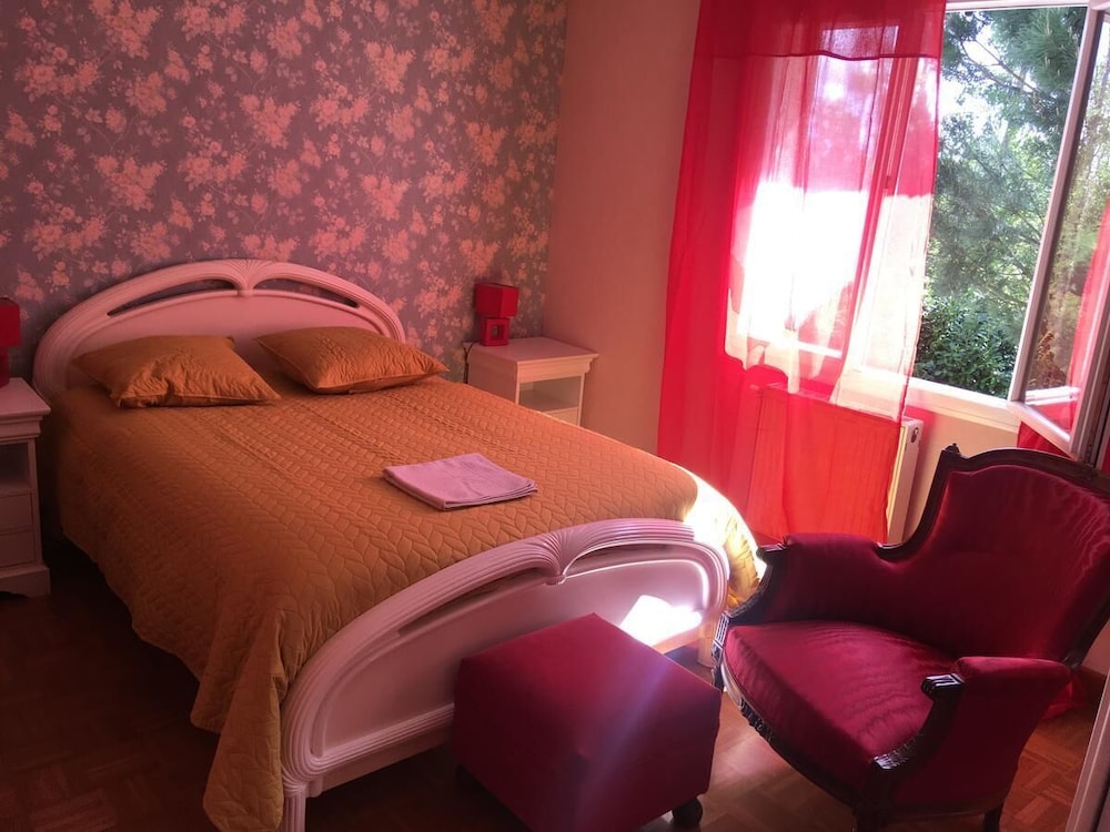 Double Room - Photo 6