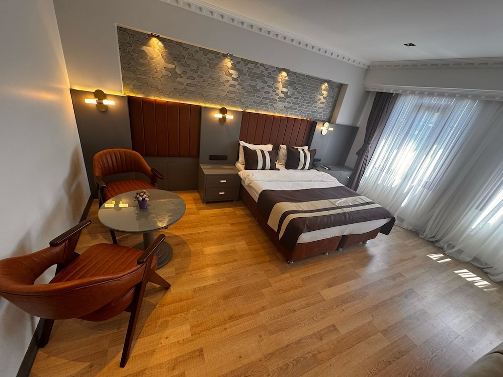 Superior Double or Twin Room photo 1