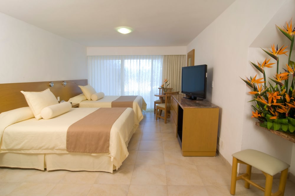 Standard Room photo 2