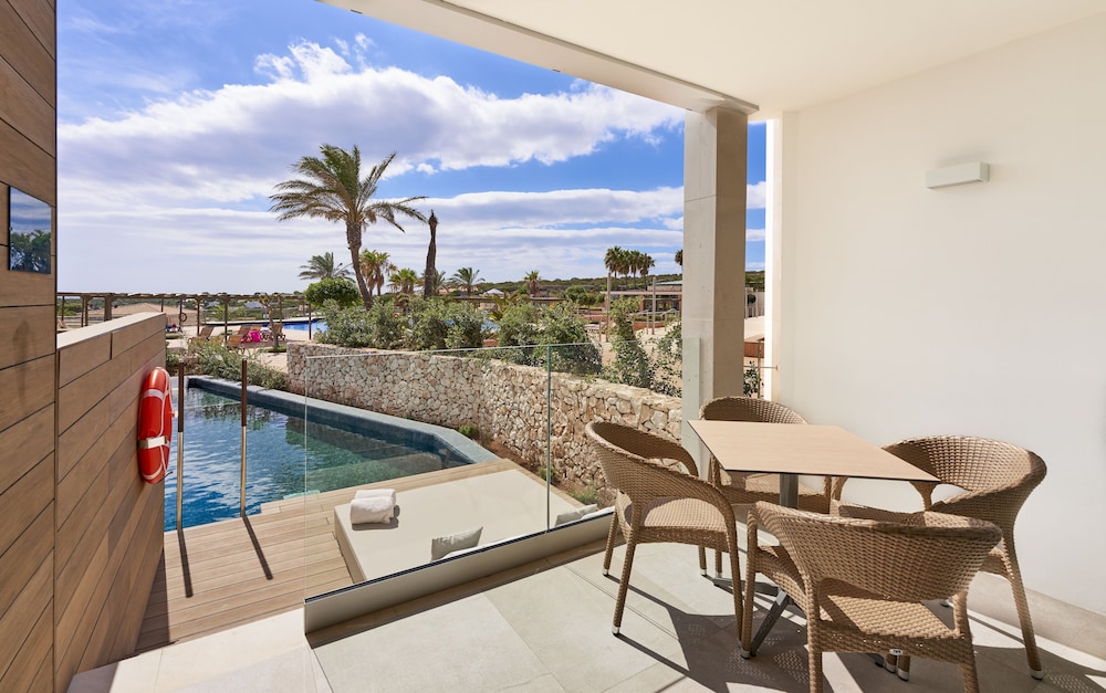Family Suite, Terrace, Poolside (Swim Up) - Photo 1