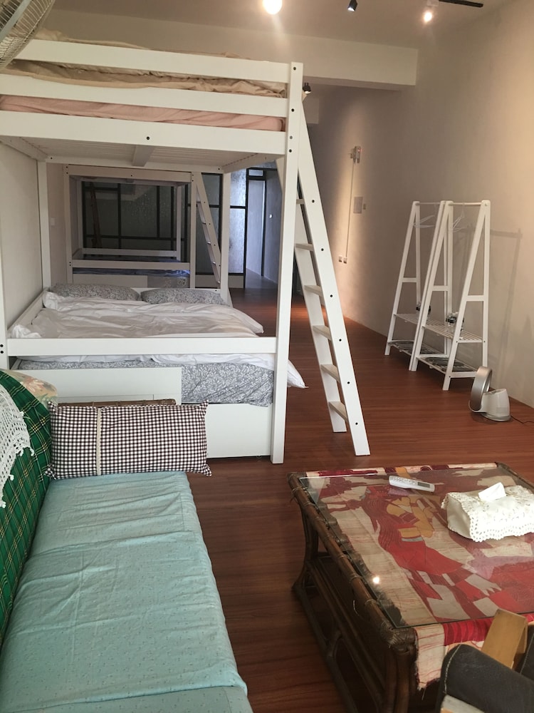Comfort Shared Dormitory, Multiple Beds, Non Smoking, Mountain View photo 1