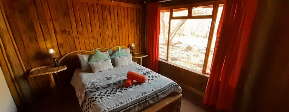 Basic Chalet photo 2