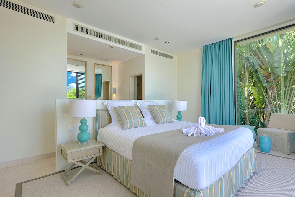 Luxury Villa, 4 Bedrooms, Sea View, Beachfront photo 3
