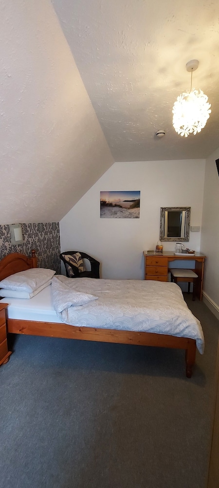 Single Room photo 3
