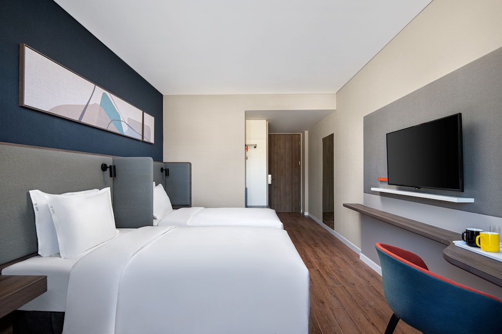 Standard Room, 2 Twin Beds, Garden View
