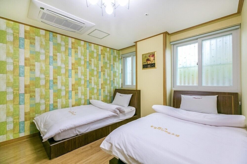 Room (Castle-dong 221) photo 2