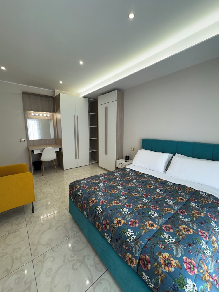 Comfort Double Room, City View