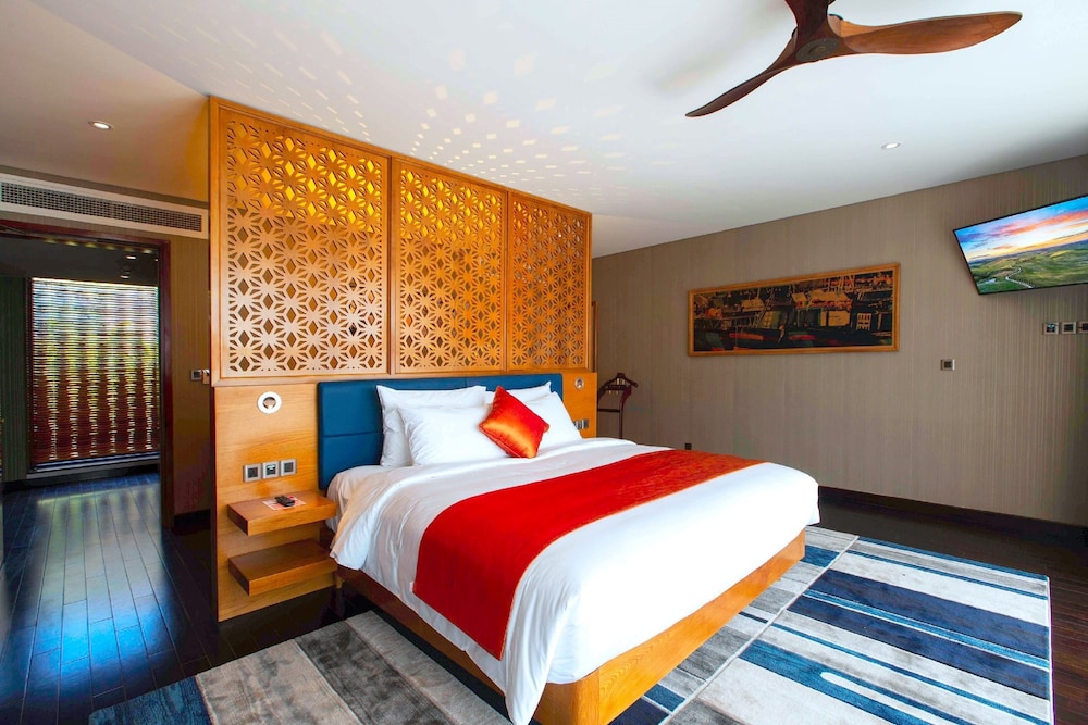 Royal Suite, Ocean View photo 3