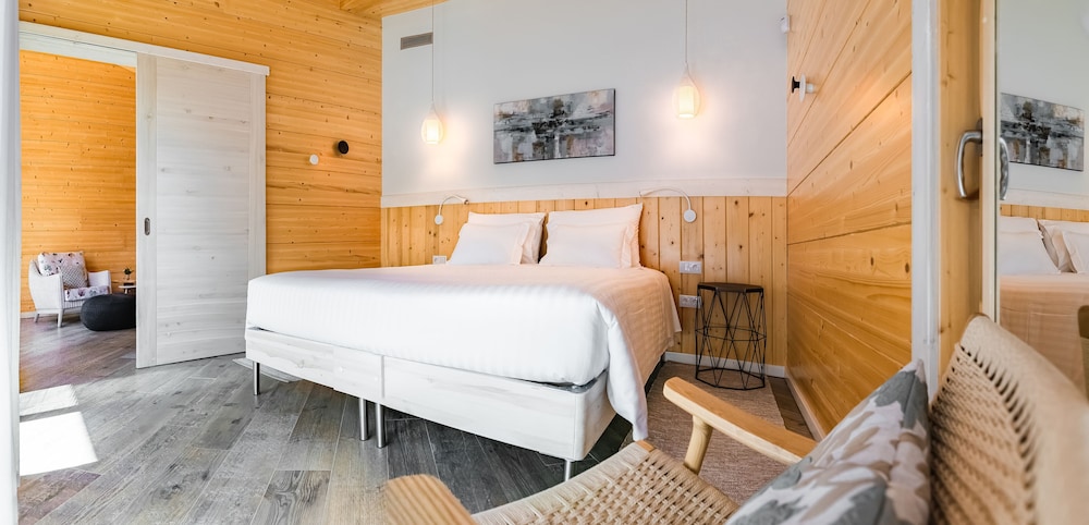 Standard Bungalow (Spa Access)